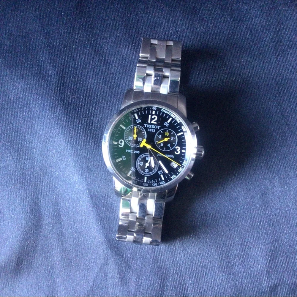 Watch - Picture 2 of 2